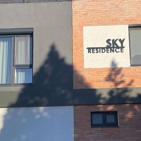 Sky Residence Airport Otopeni 12 Exterior photo
